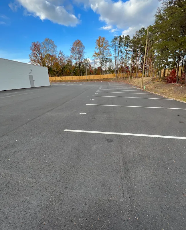 Parking+-+Side+(1)-1920w